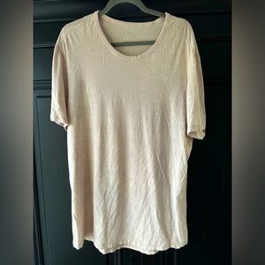 Men’s Lululemon 5 year Basic Tee